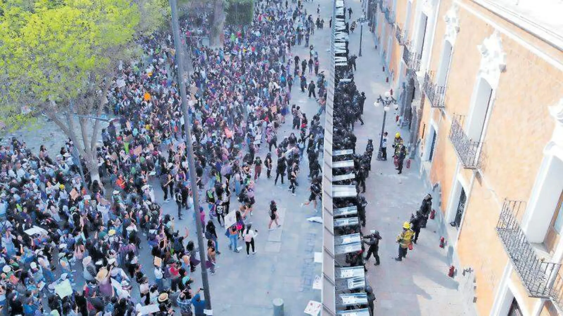 Marcha 8m, feministas (7)